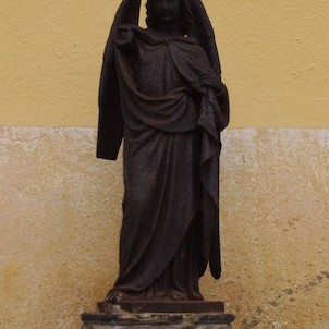 U katolickeho kostela