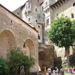 Pernštejn