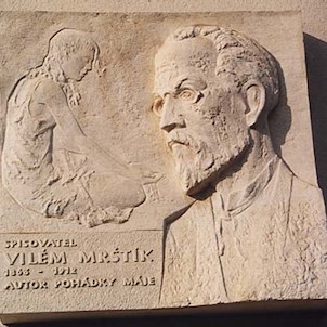 pamětní deska Vilému Mrštíkovi