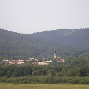 Ochtiná v kopca Dúbrava