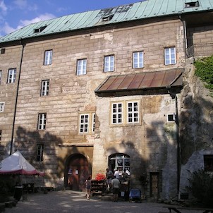 Hrad Houska