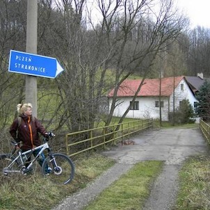 pod Žermanickou přehradou