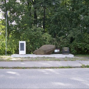 Balvan, Celkový pohled na bludný balvan v Porubě