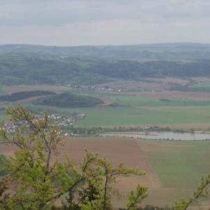 Šumvaldský rybník z Bradla