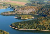 Oheb na Sečské přehradě