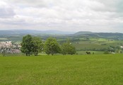 Pohled od kláštera, Vlevo Králíky