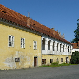 Mokrosuky