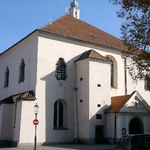 Z Kostelní ulice
