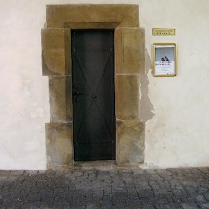 Vchod v bráně, vchod do vnitřku brány