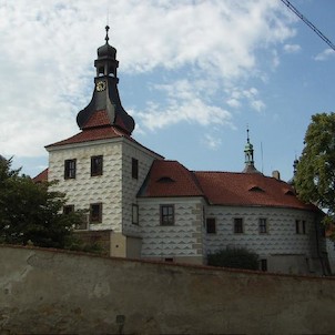 Zámek v Kostelci nad Černými lesy