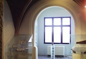 Interiér  přízemí se  zachovalou gotickou výzdobou
