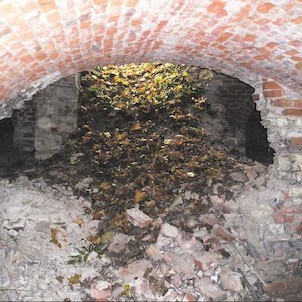 Kuncberk u Křince, zřícenina zámku ze 17. století