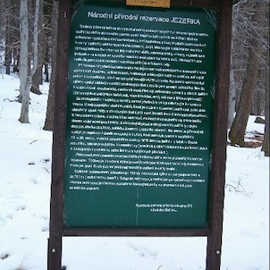 NPR Jezerka, Cedule o národní přírodní rezervaci