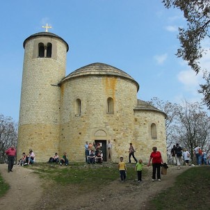 Rotunda sv. Jiří a Vojtěcha