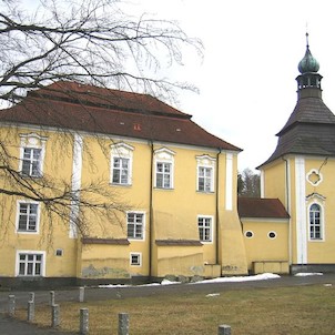 Zámek s kaplí, Proseč-Obořiště