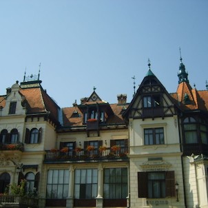 Zámek Lešná